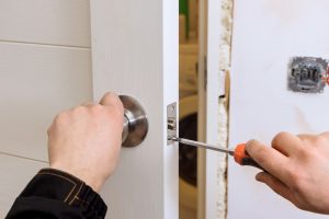 Read more about the article 5 Compelling Reasons to Upgrade Your Locks Today